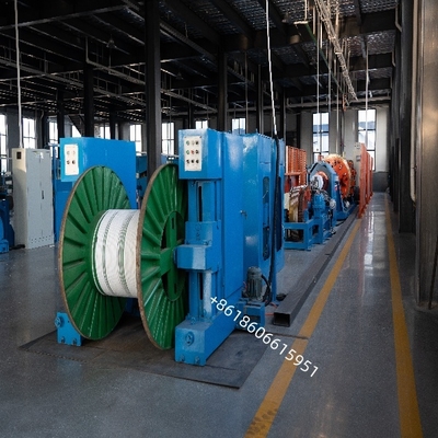 สะดวกสบาย Planetary Stranding Machine การดําเนินงานง่าย Planetray Stranding Machine สําหรับทองแดง Wirecable การผลิตเครื่องจักร