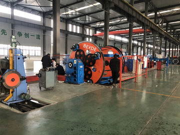 เครื่องขึ้นรูปสายมัลติฟังก์ชั่นสำหรับสายเคเบิลข้อมูล 13.9-33.1RPM